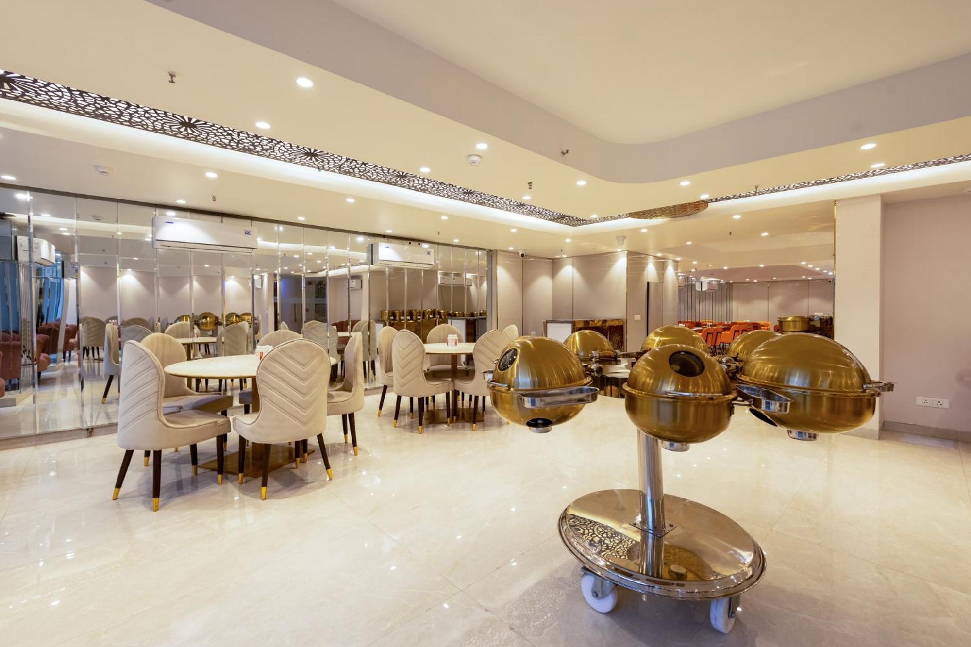 Hotel Ginger Palace Delhi Airport นิวเดลี ภายนอก รูปภาพ