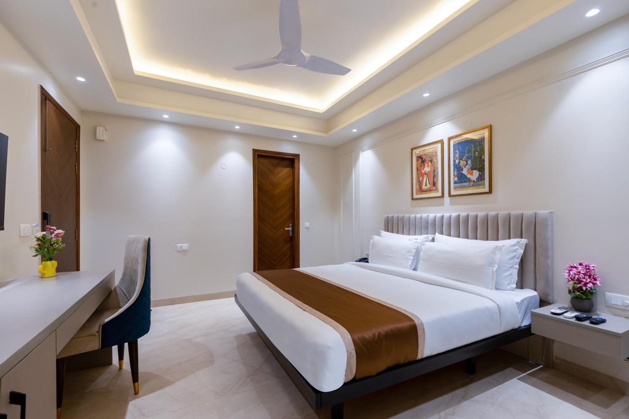 Hotel Ginger Palace Delhi Airport นิวเดลี ภายนอก รูปภาพ